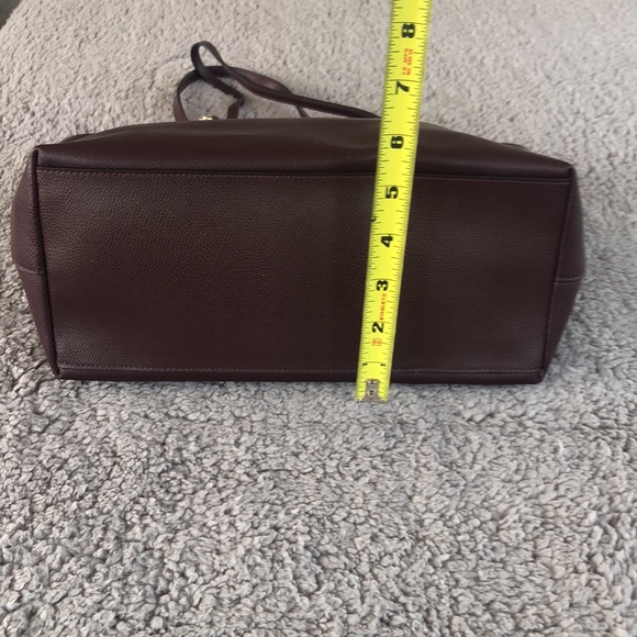 Burgundy Coach HandBag - Picture 3 of 6
